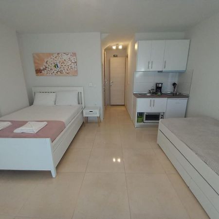 Elenis House Διαμέρισμα Néa Péramos Εξωτερικό φωτογραφία