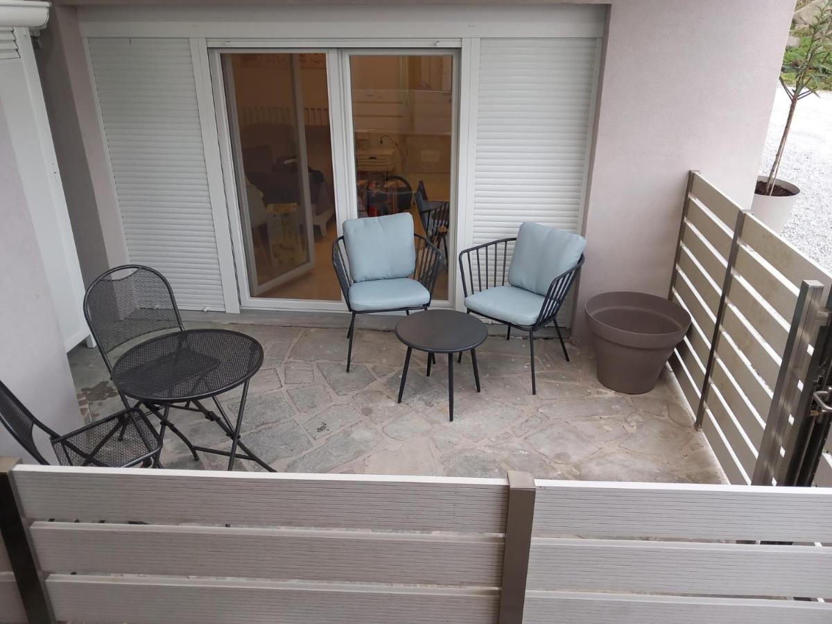Elenis House Διαμέρισμα Néa Péramos Εξωτερικό φωτογραφία